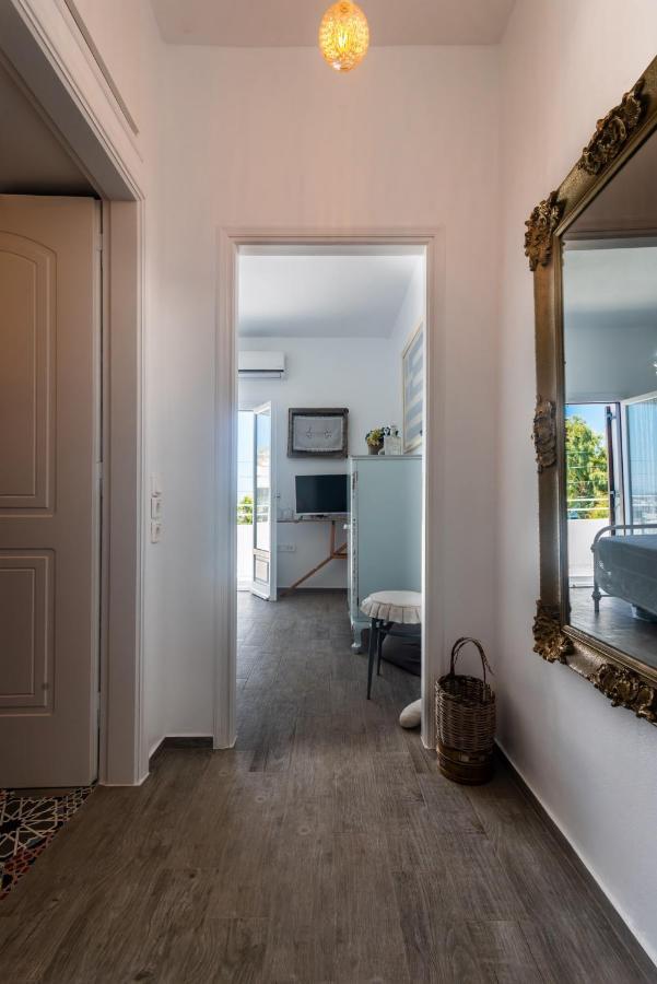 Maison Triantatria Plaka  ภายนอก รูปภาพ