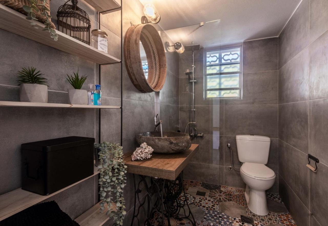Maison Triantatria Plaka  ภายนอก รูปภาพ